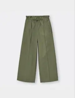 GU ペーパーバッグワイドパンツ