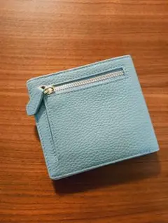 レザー二つ折り財布　アイスグリーン