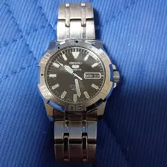 SEIKO5 スポーツ 7S36-05A0 デイデイト自動巻き ブラック黒文字盤