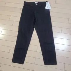 ☆新品、タグ付き☆coen テーパードレッグデニム　S　黒