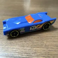 ホットウィール　ザ・ガバナー　2015 青色