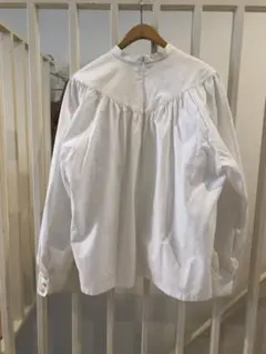ROKUギャザーブラウス