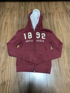 Item thumbnail for item 4269b67b-c30c-41d4-93fa-e8b22f4d1b77