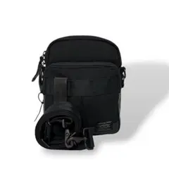 Item thumbnail for item e072a35c-6ab6-4012-b1d8-b587b82d618b