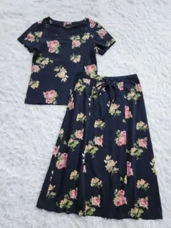 美品　ローラアシュレイ　花柄　セットアップ　上下セット