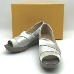 Item thumbnail for item 4a8429bf-5847-4baf-bbc1-5dc59dcdc643