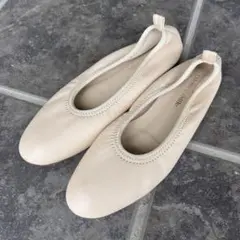 Odette e Odile フラットシューズ ベージュ