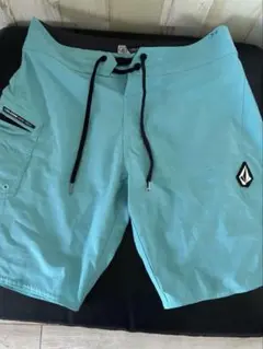 Volcom モードテック 水色 ウェイクボードショーツ