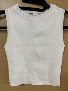 ZARA ホワイト ノースリーブニット