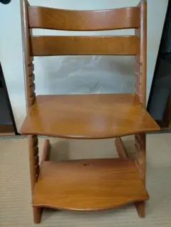子供用の椅子