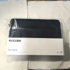 Incase Go SleeveFor Up to 14 Laptop 新品