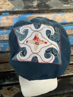アイヌ刺繍　リバーシブルベレー帽