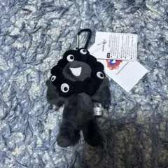 【新品タグ付き】黒ブラックミャクミャク カラビナ付き （立ちバージョン）