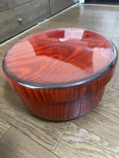 赤色 おひつ