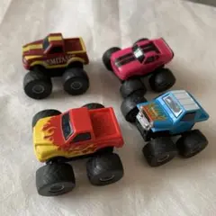 モンスタートラック ミニカー 4台セット