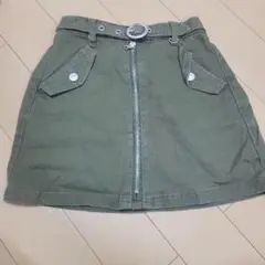 オリーブグリーン ジッパースカート風のズボン