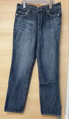 Item thumbnail for item ae6b2d7f-562b-4bcc-a83e-fa85fb81b471