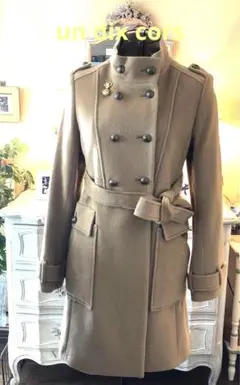 超美品 トレンチコート風 ダブルのスタイリッシュなコート