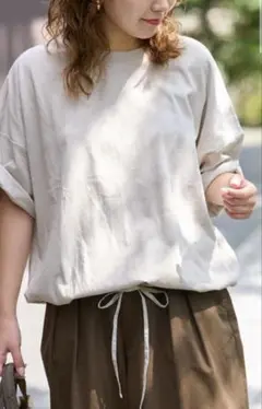 relume ギャザーヘムショートスリーブTシャツ