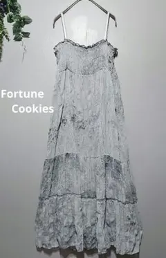 【Fortune Cookies 】シャーリングティアードキャミワンピース L