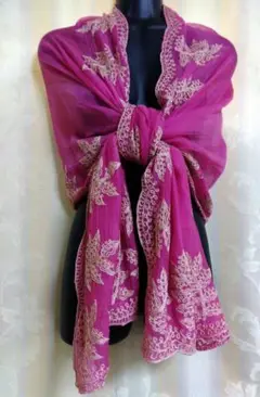 インド刺繍スカーフ （アッシュ．べ．フランス）57×186㌢位　コットン、シルク