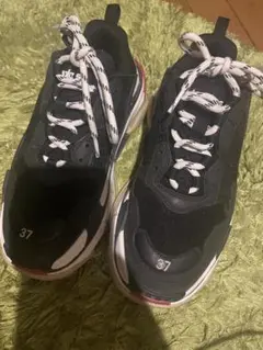 最終値下げ⭐️セカストで購入しました。1、2回しか履いてないので比較的綺麗です。