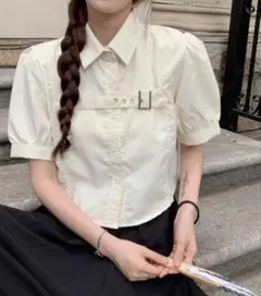 vipoa ホワイト クロップド丈　半袖シャツ