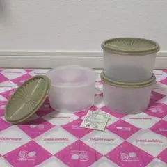 Item thumbnail for item cd818ff6-e3d5-476b-b7ac-b49fefe71a6c