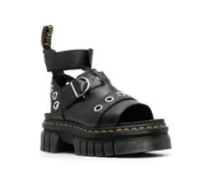 Dr.Martens Ricki Hardware プラットフォームサンダル