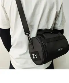 【ミニドラムバック】★新品★メンズ★ショルダーバッグ《黒》★使い勝手抜群！