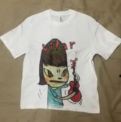 新品未使用 輸入品 アートプリントTシャツ Lサイズ ギターを持つ少女