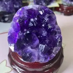 【極上】ウルグアイアメジストクラスター原石（幸運水晶）天然紫水晶，