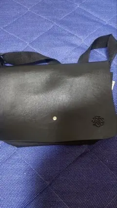 Item thumbnail for item 2ff2aaa2-8270-45b8-88b2-c1b484747435