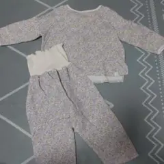 テータテート　長袖パジャマ