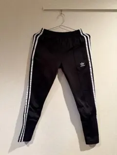 adidasズボン