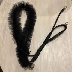 ハンドメイド　スマホショルダー　黒　フリル