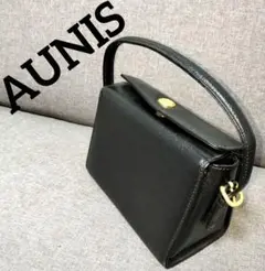 AUNISオーニス　ブラックレザー ハンドバッグ ゴールドボタン