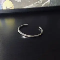 シルバーツイストバングル