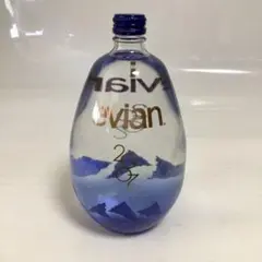 evian ボトル型 置物　記念ボトル　限定ボトル　2002年　イヤーボトル