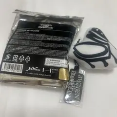 開封済み新品&TEAMマキクッションキーホルダー