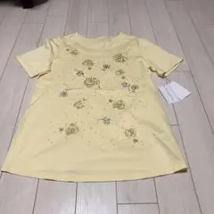 新品。Bellsa feenaのお花刺繍スパンコールが光る綿100%カットソー