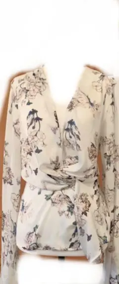 ペールピンクに咲く　ボタニカルシフォン着物スリーブカットソー