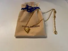 ルイヴィトン LOUIS VUITTON ネックレス エセンシャルV