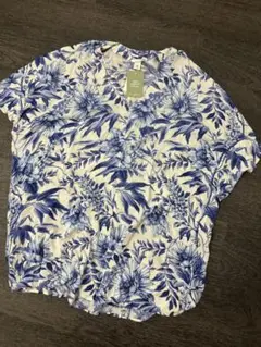 【新品】サイズS♡H&M♡ブルーフラワートップス♡花柄トップス