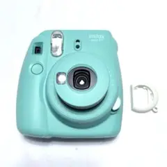 Item thumbnail for item bde5fa3d-73ad-41ee-a502-1af79f7c5273