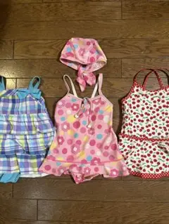 ☆最終お値下げ☆可愛い水着　100cm セット