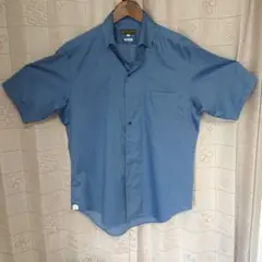 青色 スタンドカラー 半袖シャツ