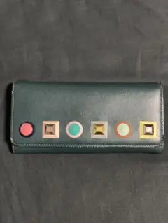 フェンディ レインボー マルチスタッズ 長財布 レザーウォレット 折り財布