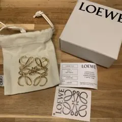 LOEWE アナグラム ブローチ ゴールド