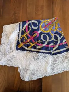 新品　ネイビー レース付き ハンカチ 約70cm